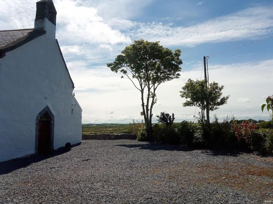 Tubber The Burren Art Gallery Built In 1798 빌라 외부 사진